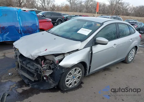 2012 Ford Focus Se z USA, uszkodzony, nr VIN 1FAHP3F26CL106812